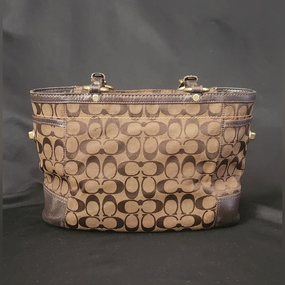 Coach Vintage Gallery Signature Jacquard Tote in Brown - Picture 3 of 15